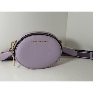 Marc Jacobs The Rewind Oval Leather Crossbody bag in Fair Orchid